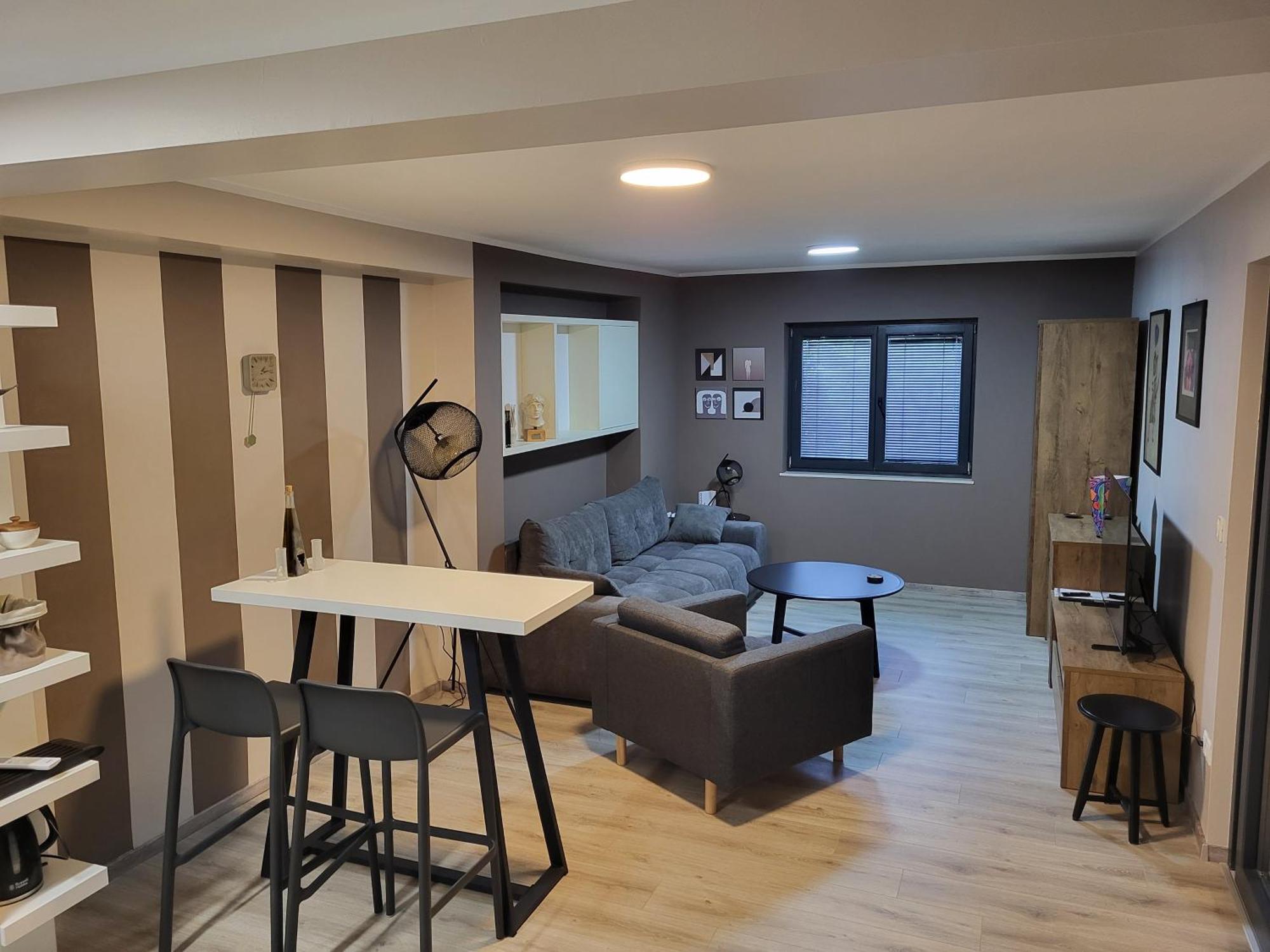Guest House Tika Медулин Екстериор снимка
